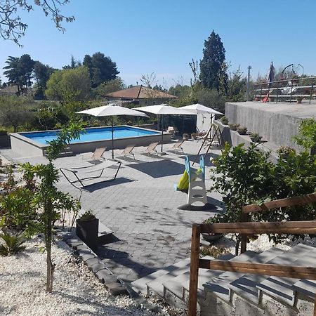 Вилла Sikelia Etna House Цафферана-Этнея Экстерьер фото